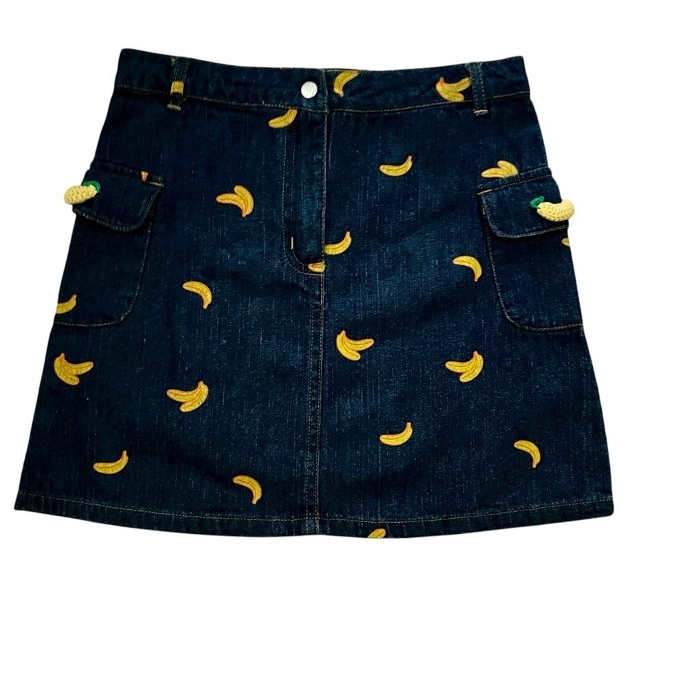 Kids denim skirt with crocheted banana pockets size 6